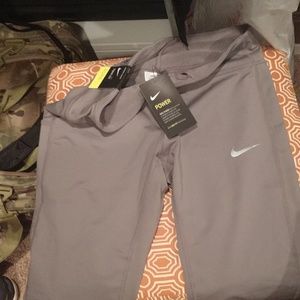 Tight Fit crop length running pants